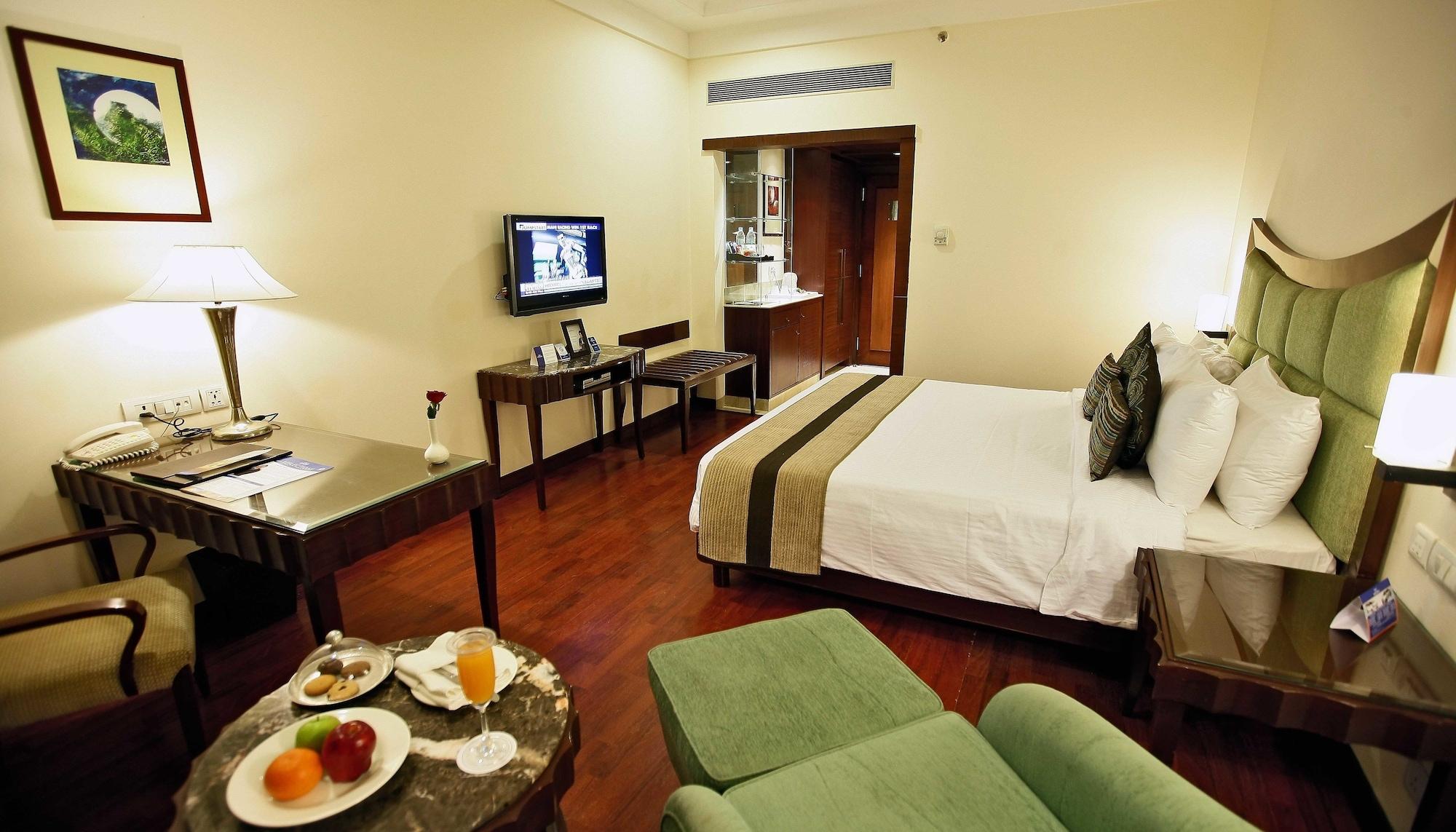 Muse Sarovar Portico Nehru Place Neu-Delhi Exterior foto