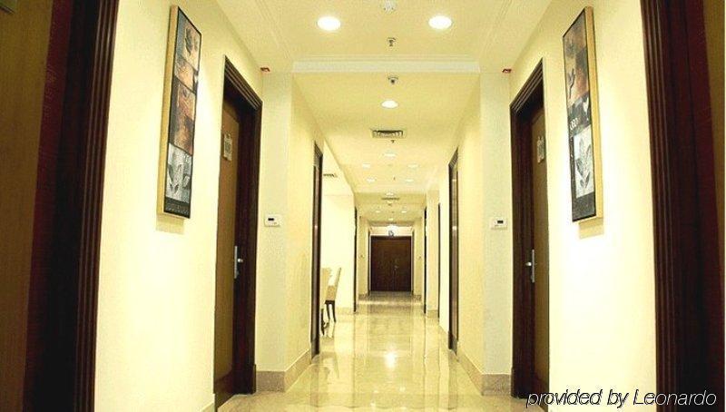 Muse Sarovar Portico Nehru Place Neu-Delhi Interior foto