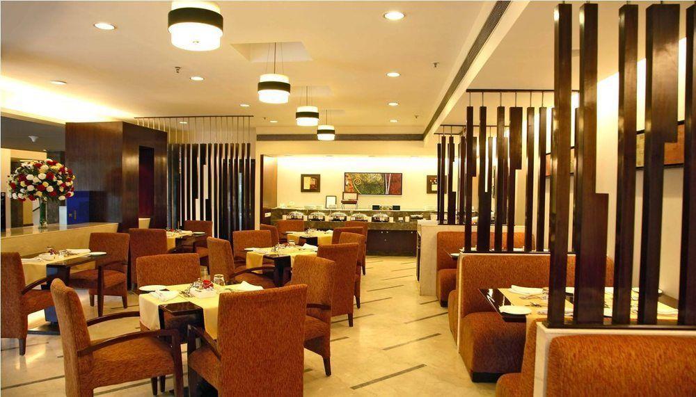 Muse Sarovar Portico Nehru Place Neu-Delhi Exterior foto