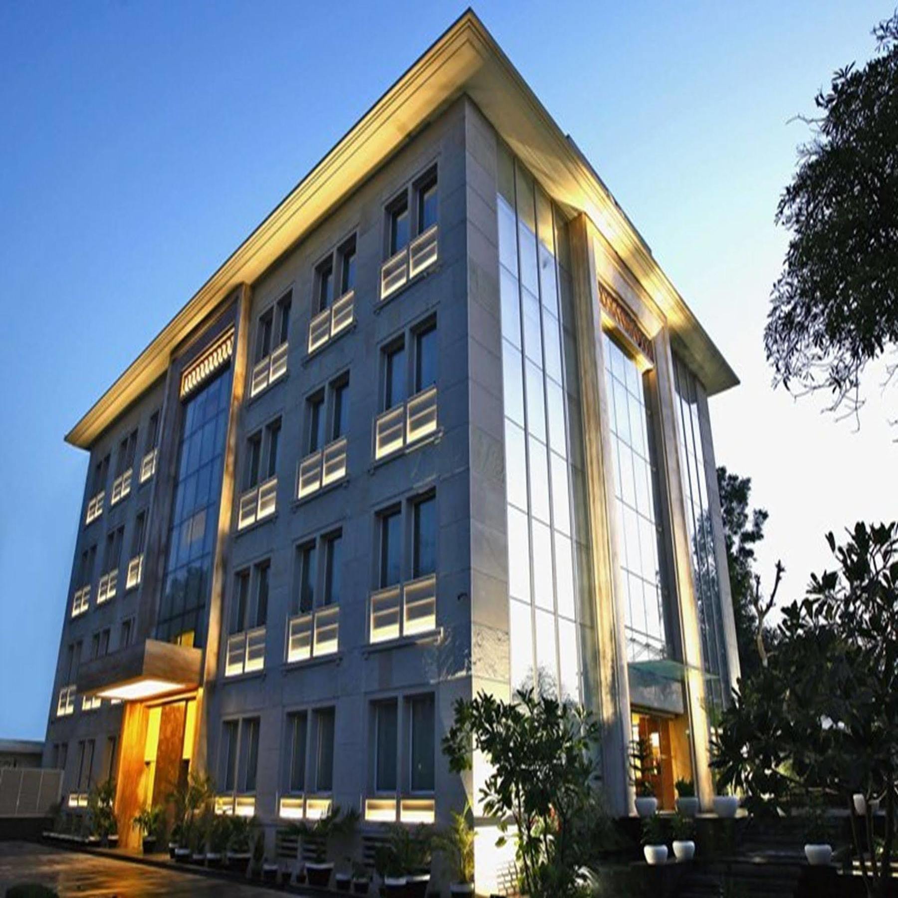 Muse Sarovar Portico Nehru Place Neu-Delhi Exterior foto